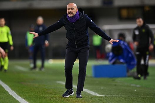 VERONA, ITALY - FEBRUARY 27: Vincenzo Italiano, Head Coach of ACF Fiorentina reacts during the Serie A match between Hellas Verona and ACF Fiorentina at Stadio Marcantonio Bentegodi on February 27, 2023 in Verona, Italy. (Photo by Alessandro Sabattini/Getty Images) CorFio: “Italiano vince a casa sua. Scalata europea? Si vedrà”- immagine 2