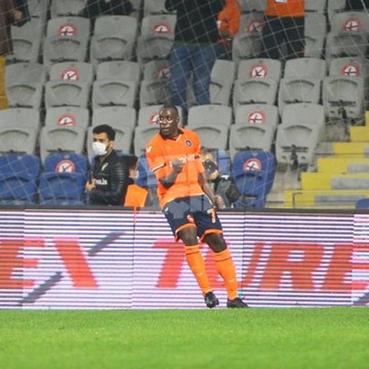 Vi ricordata Okaka? Meteora in Italia, goleador in Turchia- immagine 2