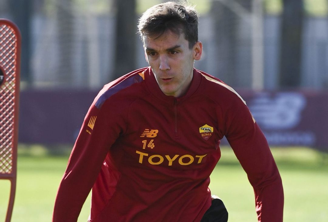 Trigoria, il primo giorno di Diego Llorente alla Roma – FOTO GALLERY - immagine 13