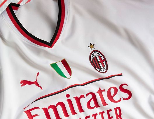 Milan maglia trasferta (credit Milan) Milan maglia trasferta