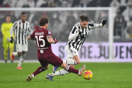 (Photo by Valerio Pennicino/Getty Images) (Photo by Valerio Pennicino/Getty Images)