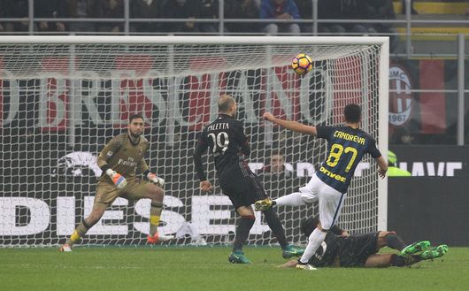 Il gol di Antonio Candreva in Milan-Inter 2-2 (credits: GETTY Images) 