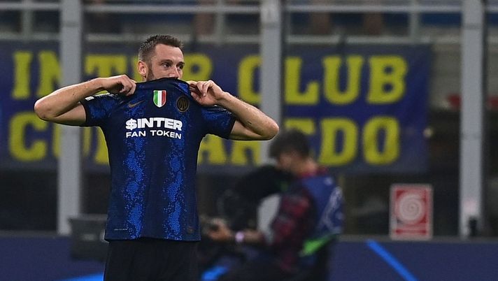 De Vrij, poteva andare peggio: oggi via alle terapie, ecco i tempi di recupero - immagine 1