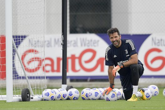 Gigi Buffon in allenamento Gigi Buffon in allenamento