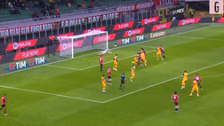 VIDEO Milan-Roma, il fallo di mano di Abraham e quel dialogo Chiffi-Var…