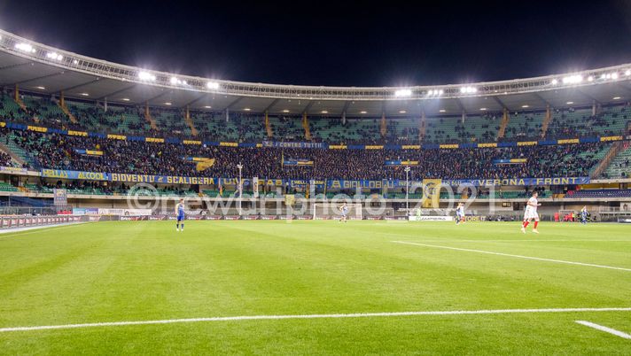 Nuovo limite per gli spettatori allo stadio, si torna al 50 per cento della capienza Nuovo limite per gli spettatori allo stadio, si torna al 50 per cento della capienza - immagine 1