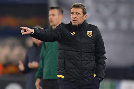 AEK Massimo Carrera (Getty Images) AEK Massimo Carrera (Getty Images)