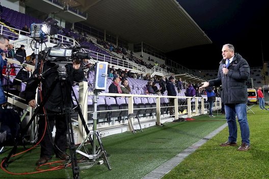 Champions, le offerte per il triennio 2024/2027: la Rai sfida Sky e Mediaset- immagine 2