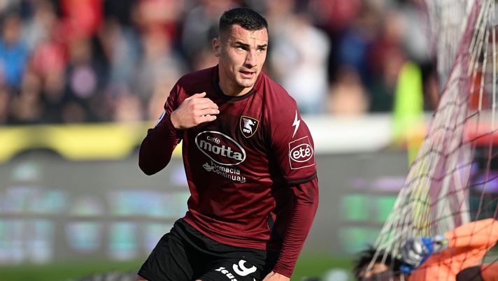 Bonazzoli, il Verona continua a trattare - immagine 1