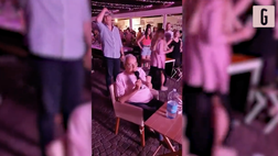 VIDEO Italia, Bruno Pizzul e la telecronaca in piazza: affetto e saluti per lui