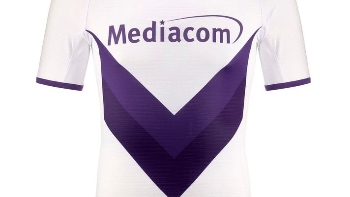 Nuove maglie, da Brescia gridano al plagio. E non sono i soli… Nuove maglie, da Brescia gridano al plagio. E non sono i soli… - immagine 1