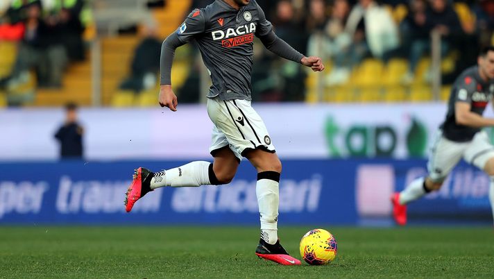 PARMA, ITALY - JANUARY 26: Rolando Mandragora of Udinese Calcio in action during the Serie A match between Parma Calcio and  Udinese Calcio at Stadio Ennio Tardini on January 26, 2020 in Parma, Italy.  (Photo by Gabriele Maltinti/Getty Images) 