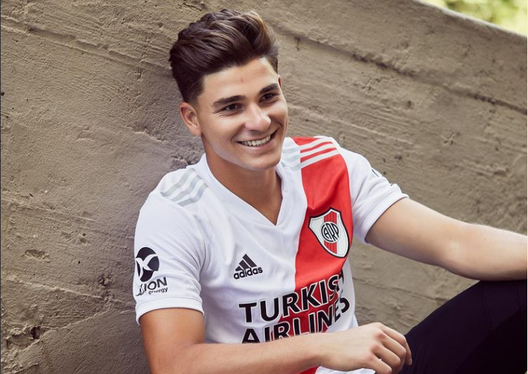 Foto instagram Ag. Alvarez: “In Europa mancano soldi, nessuno sa accontentare il River”- immagine 2