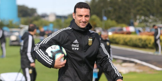 L’Argentina si prepara al Mondiale: nelle valigie ecco l’erba per il mate e le caramelle per Scaloni- immagine 2