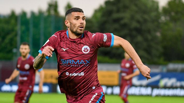 Foto LiveMedia/Ettore Griffoni
Cittadella, Italia, 13 maggio 2021, SERIE B
Preliminare Playoff - Cittadella vs Brescia
Nella foto:
Mario Gargiulo (Cittadella)
LiveMedia - World Copyright 