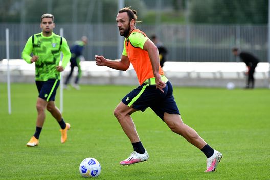 ROME, ITALY - OCTOBER 12: Vedat Muriqi of SS Lazio during the SS Lazio training session at the Formello sport center on October 12, 2020 in Rome, Italy. (Photo by Marco Rosi - SS Lazio/Getty Images) ROME, ITALY - OCTOBER 12: Vedat Muriqi of SS Lazio during the SS Lazio training session at the Formello sport center on October 12, 2020 in Rome, Italy. (Photo by Marco Rosi - SS Lazio/Getty Images)