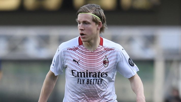 Jens Petter Hauge (attaccante AC Milan), qui durante Verona-Milan 0-2 (Serie A 2020-2021) | News (Getty Images) 