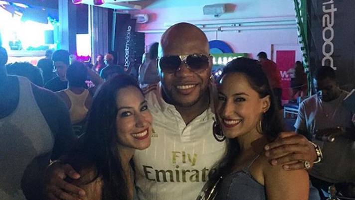 Flo Rida, sui social foto con la maglia del Milan Flo Rida, sui social foto con la maglia del Milan