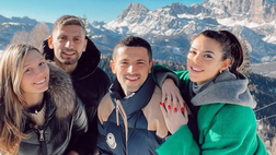 Sensi e Berardi, vacanza insieme alle compagne in montagna: “Sole e aria pulita”
