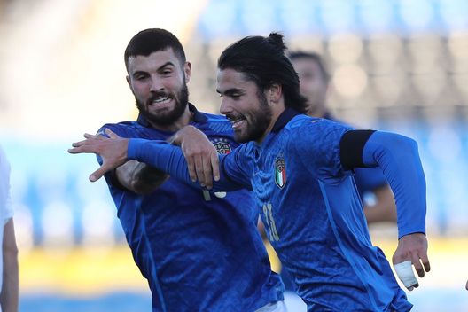 PISA, ITALY - OCTOBER 13: Riccardo Sottil of Italy U21 celebrates after scoring a goal during the UEFA Euro Under 21 Qualifier match between Italy U21 and Ireland U21 at Arena Garibaldi on October 13, 2020 in Pisa, Italy. (Photo by Gabriele Maltinti/Getty Images) PISA, ITALY - OCTOBER 13: Riccardo Sottil of Italy U21 celebrates after scoring a goal during the UEFA Euro Under 21 Qualifier match between Italy U21 and Ireland U21 at Arena Garibaldi on October 13, 2020 in Pisa, Italy. (Photo by Gabriele Maltinti/Getty Images)