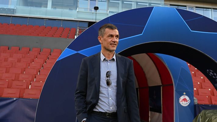 SALZBURG, AUSTRIA - SEPTEMBER 05: Technical Area Director AC Milan Paolo Maldini attends during pitch inspection at Red Bull Arena on September 05, 2022 in Salzburg, Austria. (Photo by Claudio Villa/AC Milan via Getty Images) SALZBURG, AUSTRIA - SEPTEMBER 05: Technical Area Director AC Milan Paolo Maldini attends during pitch inspection at Red Bull Arena on September 05, 2022 in Salzburg, Austria. (Photo by Claudio Villa/AC Milan via Getty Images)