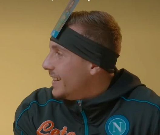 VIDEO Il Napoli rilancia la challenge “Indovina il calciatore”. Chi avrà vinto?- immagine 2