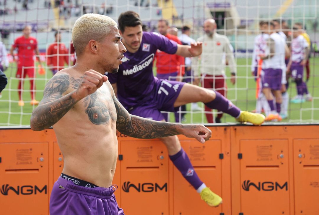 FOTO – La Fiorentina e la Curva Fiesole: che spettacolo! - immagine 6