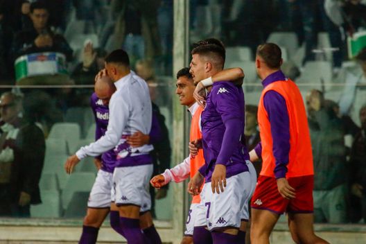 GERMOGLI PH: 9 NOVEMBRE 2022 FIRENZE STADIO ARTEMIO FRANCHI SERIE A FIORENTINA VS SALERNITANA NELLA FOTO ESULTANZA GOL JOVIC Milan-Fiorentina, la probabile formazione: i “titolarissimi” per l’impresa viola- immagine 2