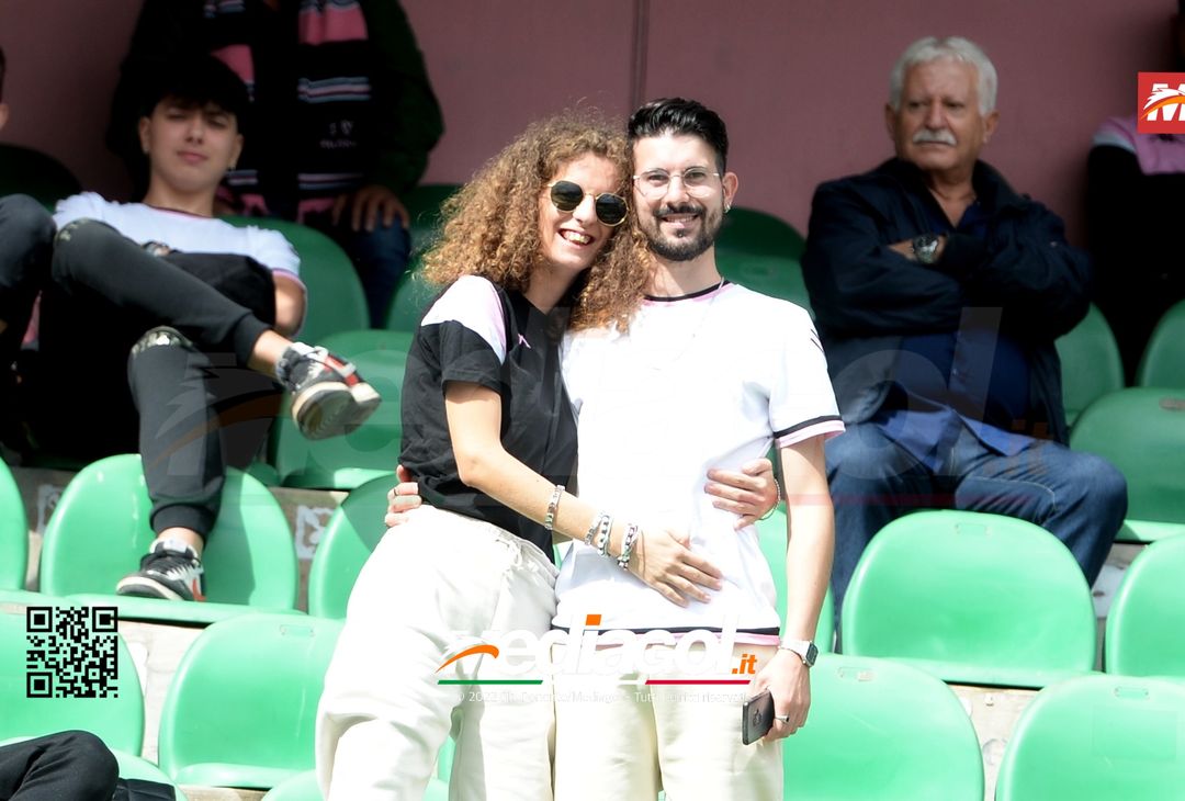 FOTOTIFO Palermo-Pisa 3-3, i tifosi allo Stadio “Renzo Barbera” (Gallery) - immagine 11