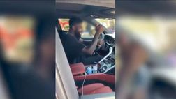 VIDEO / Un bambino bussa al finestrino: Umtiti perde la pazienza