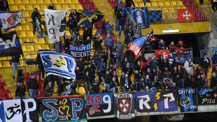 BENEVENTO, ITALY - JANUARY 19: Pisa supporters during the Serie B match between Benevento Calcio and Pisa at Stadio Ciro Vigorito on January 19, 2020 in Benevento, Italy. (Photo by Francesco Pecoraro/Getty Images) BENEVENTO, ITALY - JANUARY 19: Pisa supporters during the Serie B match between Benevento Calcio and Pisa at Stadio Ciro Vigorito on January 19, 2020 in Benevento, Italy. (Photo by Francesco Pecoraro/Getty Images)