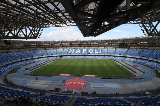 (Photo by SSC NAPOLI via Getty Images) de laurentiis italia inghilterra