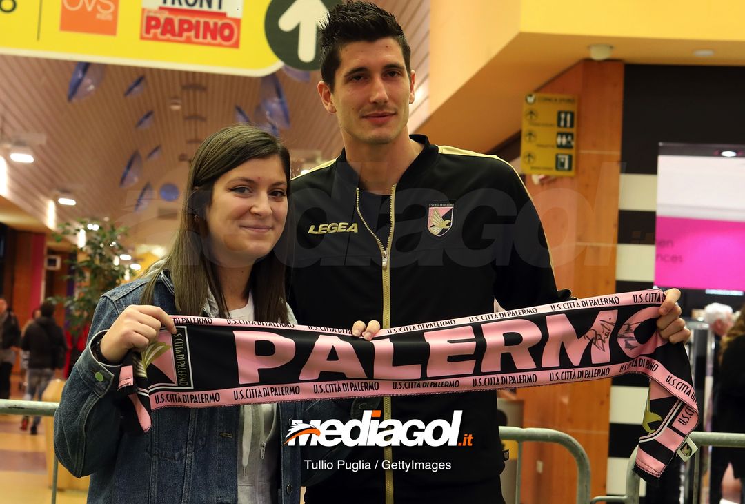  PALERMO, ITALY - MARCH 26: Stefano Moreo, of US Citta' di Palermo, visits Club Store on March 26, 2019 in Palermo, Italy. (Photo by Getty Images/Getty Images) 