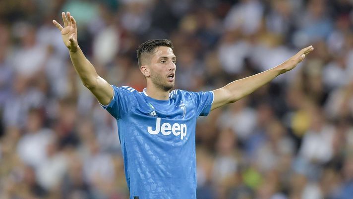 STOCKHOLM, SWEDEN - AUGUST 10: Rodrigo Bentancur of Juventus reacts during a match between Atletico Madrid and Juventus as part of International Champions Cup on August 10, 2019 in Stockholm, Sweden. (Photo by Daniele Badolato - Juventus FC/Juventus FC via Getty Images) 