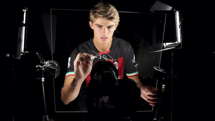 Charles De Ketelaere (attaccante AC Milan), colpo di calciomercato dei rossoneri | Milan News (Getty Images) Charles De Ketelaere AC Milan Calciomercato Milan