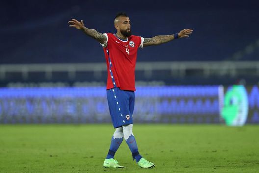 Vidal polemico: “In Cile dovrebbero sostenerci invece di inventare cose. Ma…”- immagine 2