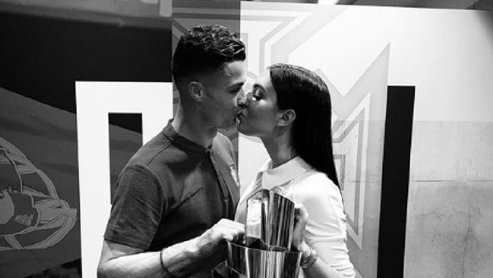 Il Portogallo vince la Nations League, Georgina festeggia Ronaldo: “Sei il migliore” Il Portogallo vince la Nations League, Georgina festeggia Ronaldo: “Sei il migliore”