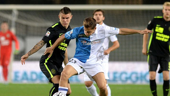 Federico Viviani e il suo Hellas ultimo in classifica: “Supereremo le difficoltà, lavoro per recuperare” Federico Viviani e il suo Hellas ultimo in classifica: “Supereremo le difficoltà, lavoro per recuperare”