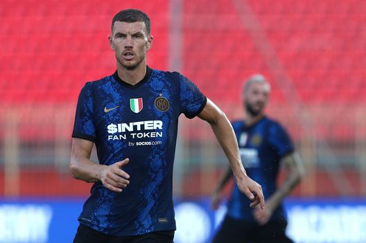 Inter Dzeko (getty images) Inter Dzeko (getty images)