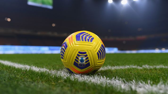 MILAN, ITALY - DECEMBER 16: A general view during the Serie A match between FC Internazionale and SSC Napoli at Stadio Giuseppe Meazza on December 16, 2020 in Milan, Italy. Sporting stadiums around Italy remain under strict restrictions due to the Coronavirus Pandemic as Government social distancing laws prohibit fans inside venues resulting in games being played behind closed doors. (Photo by Claudio Villa - Inter/Inter via Getty Images) Serie A, anticipi e posticipi: Toro a Empoli il 1° maggio, col Napoli di sabato - immagine 1