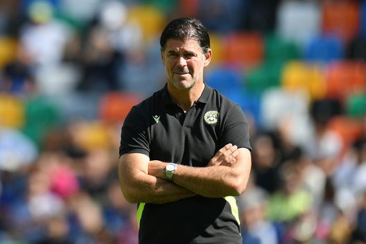 UDINE, ITALY - SEPTEMBER 18: Andrea Sottil, Head Coach of Udinese Calcio, looks on prior to the Serie A match between Udinese Calcio and FC Internazionale at Dacia Arena on September 18, 2022 in Udine, Italy. (Photo by Alessandro Sabattini/Getty Images) Sottil pre Torino-Udinese: “Pensiamo solo a vincere. Thauvin? Sarà convocato”- immagine 2