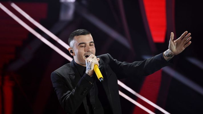 SANREMO, ITALY - FEBRUARY 08: Junior Cally attends the 70° Festival di Sanremo (Sanremo Music Festival) at Teatro Ariston on February 08, 2020 in Sanremo, Italy. (Photo by Daniele Venturelli/Getty Images) 