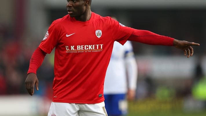 BARNSLEY, ENGLAND - MARCH 08:  Emmanuel Frimpong of Barnsley during the Sky Bet Championship match between Barnsley and Nottingham Forest at Oakwell on March 08, 2014 in Barnsley, England,  (Photo by Alex Livesey/Getty Images) 