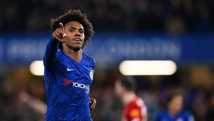 LONDON, ENGLAND - MARCH 03:  Willian of Chelsea celebrates after scoring his sides first goal during the FA Cup Fifth Round match between Chelsea FC and Liverpool FC at Stamford Bridge on March 03, 2020 in London, England. (Photo by Clive Mason/Getty Images) 