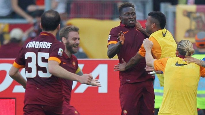 Il gol del 2015 nel derby da parte di Mapou Yanga-Mbiwa 