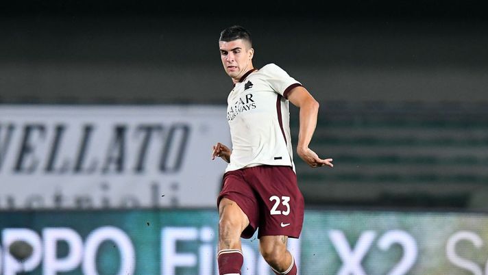 VERONA, ITALY - SEPTEMBER 19: Gianluca Mancini of AS Roma in action during the Serie A match between Hellas Verona FC and AS Roma at Stadio Marcantonio Bentegodi on September 19, 2020 in Verona, Italy. (Photo by Alessandro Sabattini/Getty Images) VERONA, ITALY - SEPTEMBER 19: Gianluca Mancini of AS Roma in action during the Serie A match between Hellas Verona FC and AS Roma at Stadio Marcantonio Bentegodi on September 19, 2020 in Verona, Italy. (Photo by Alessandro Sabattini/Getty Images)