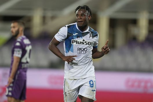  Duvan Zapata 