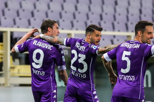 GERMOGLI PH: 8 MAGGIO 2021 FIRENZE STADIO ARTEMIO FRANCHI SERIE A FIORENTINA VS LAZIO NELLA FOTO ESULTANZA GOL VLAHOVIC GERMOGLI PH: 8 MAGGIO 2021 FIRENZE STADIO ARTEMIO FRANCHI SERIE A FIORENTINA VS LAZIO NELLA FOTO ESULTANZA GOL VLAHOVIC