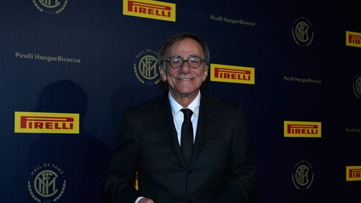 Vecchioni: “Amo il Napoli quanto l’Inter. Gli azzurri hanno meritato lo scudetto” - immagine 1