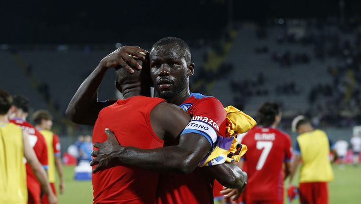 Koulibaly non sei solo in questa battaglia, i tuo compagni sono al tuo fianco! - immagine 1